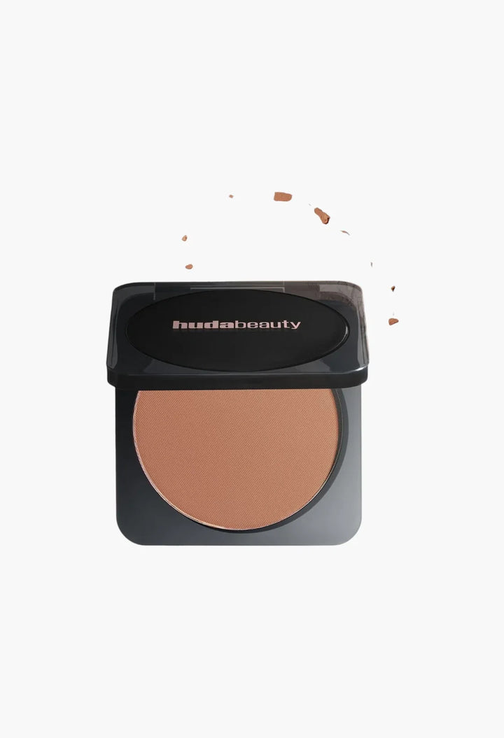 Huda Beauty Easy Bake Pressed Powder in Coco Truffle shade