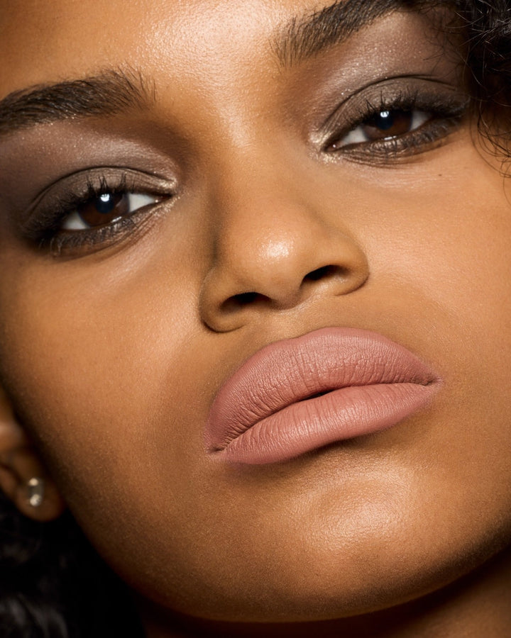 Stunna Lip Paint Longwear Fluid Lip Color - GLAM MODA