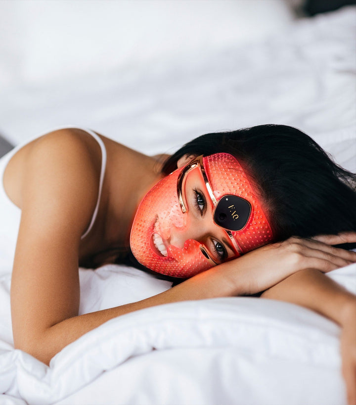 FAQ™ 202 Wireless Silicone 7 LED Light + NIR AntiAgeing Face Mask Treatment